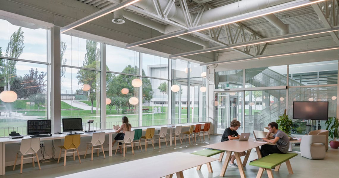 How to design collaborative spaces and what furniture to choose Viccarbe