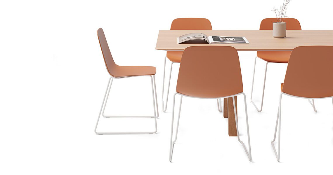 Silla Maarten plastic patín